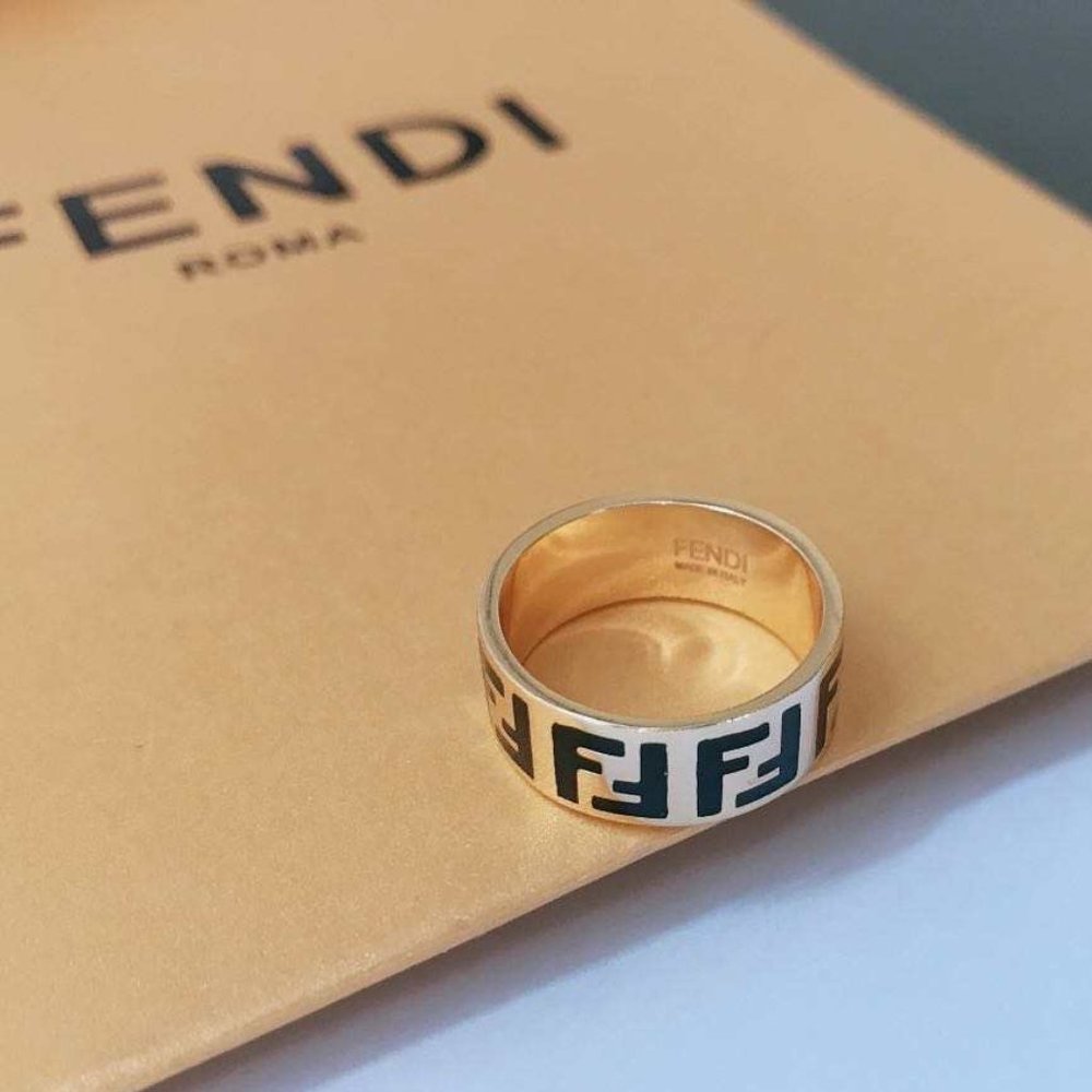 Luxury woman man golden ring